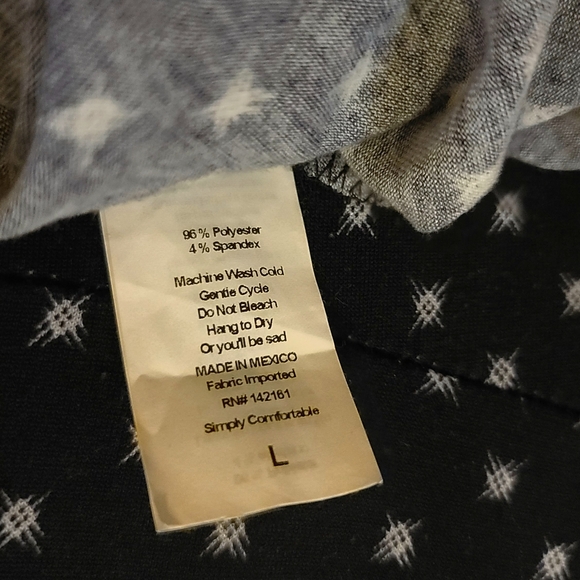 ❣️ LuLaRoe Dress ❣️BOGO - Picture 4 of 6